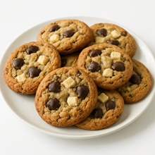 Afbeelding in Gallery-weergave laden, Make-A-Cakebox Chocolate Chip Cookies bakken